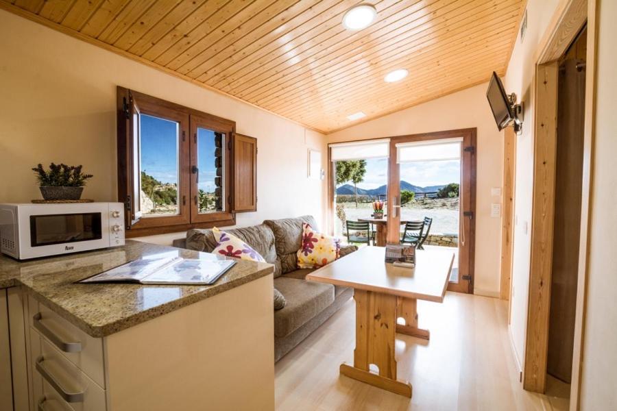 Camping Bungalow Serra De Prades Resort Vilanova de Prades Bagian luar foto